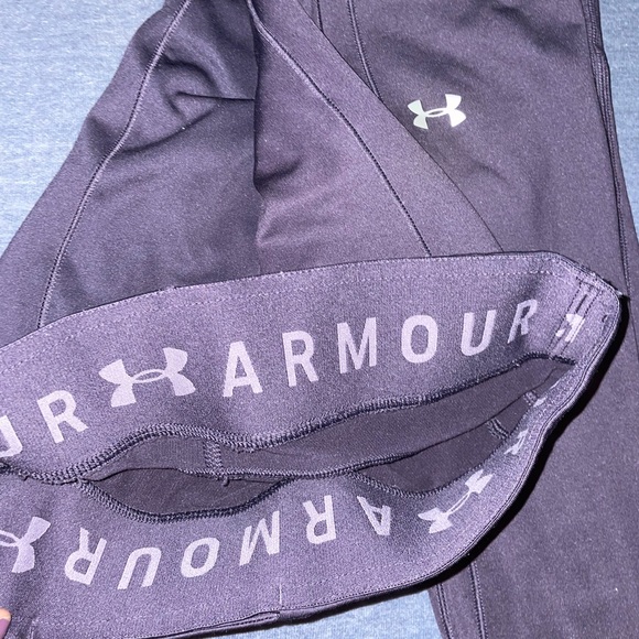 Under Armour Workout Leggings - Picture 2 of 2
